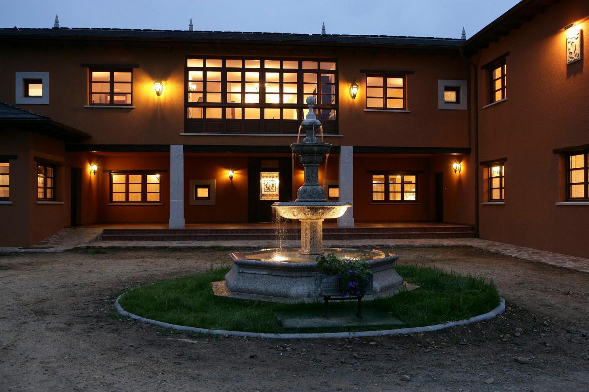 Villayón Hotel Rural Yeguada Albeitar מראה חיצוני תמונה